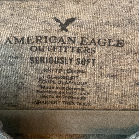 American eagle light weight grey tshirt - Picture 2 of 5